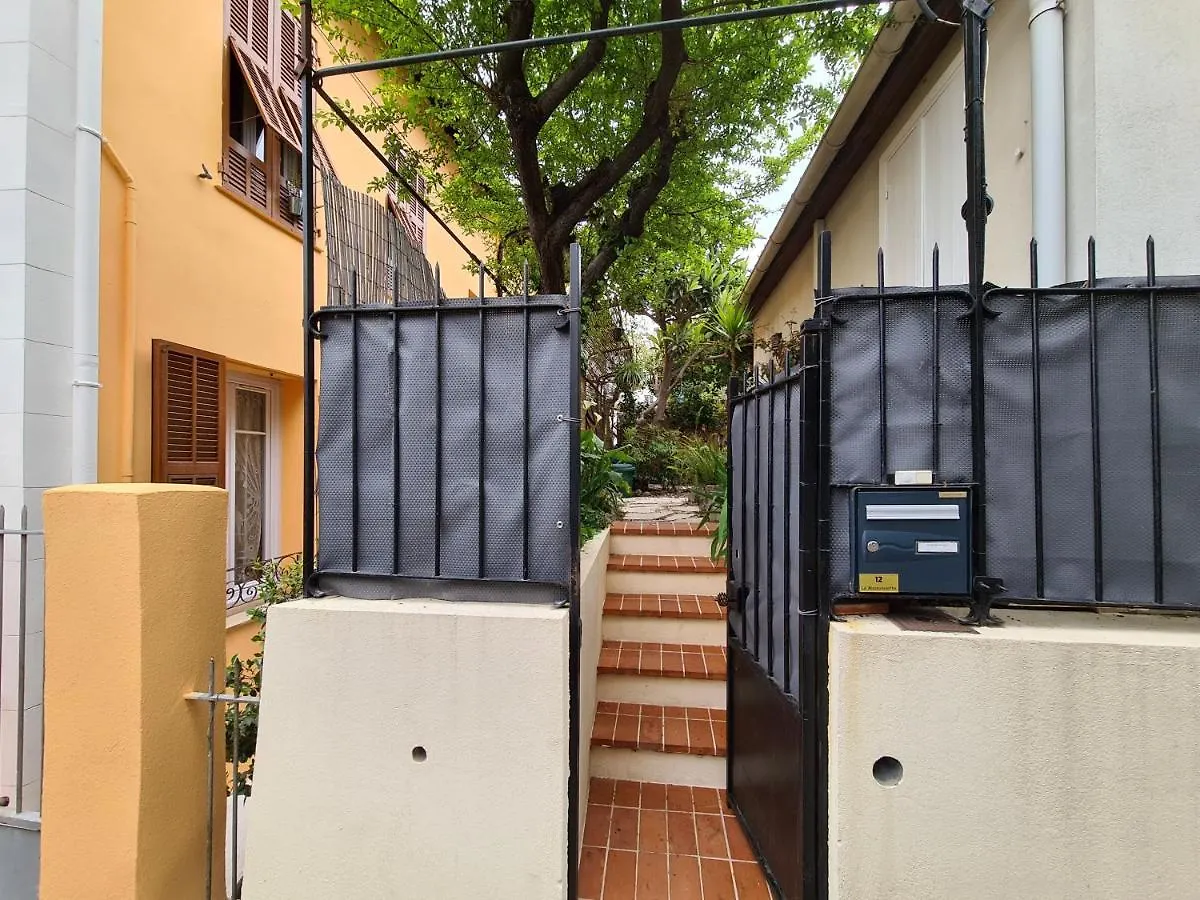Nice - Charming Little House With Terrace 法国
